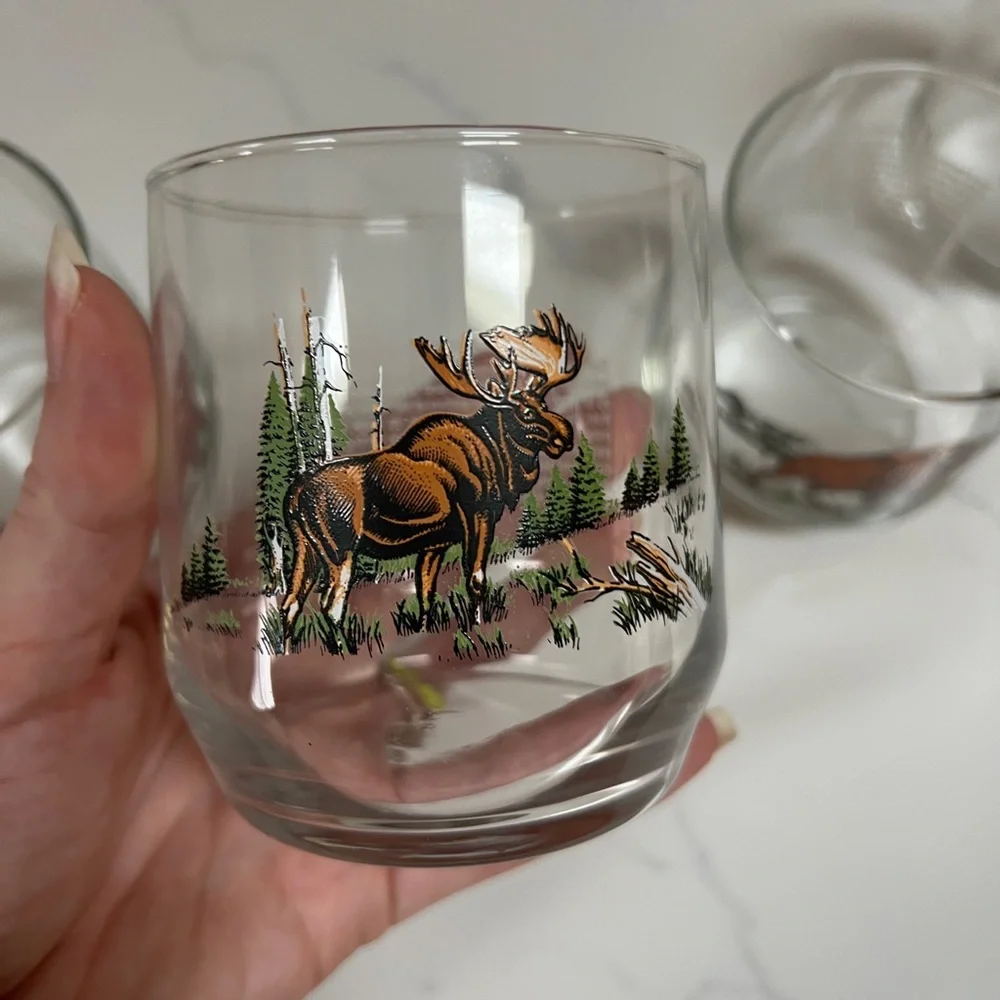 4 Vintage American Wildlife Glasses Sunoco Bison Humpback Whale Moose Libbey‎